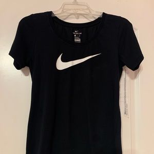 Nike,Short Sleeve,Black,T-Shirt,Athletic Cut